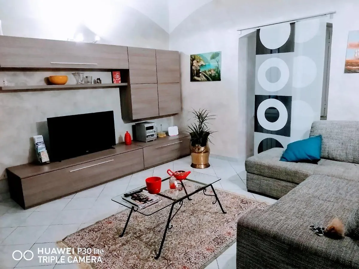 Appuntamento Al Porto Villa Savona