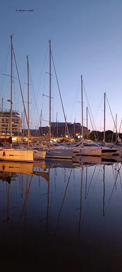 Appuntamento Al Porto Villa Savona Italy